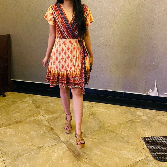 Wrap around boho dress - Picture 4 of 7